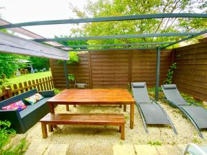 Maisons d'hotes Le Petit Prince au coeur de Sarlat - Parking prive - Piscine chauffee - Spa et massages : photos des chambres