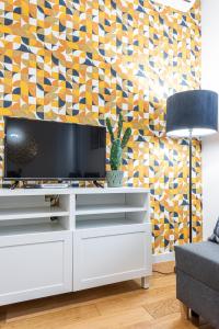 VERTIGO Modern Studio-Free private parking-Fast Wi-Fi