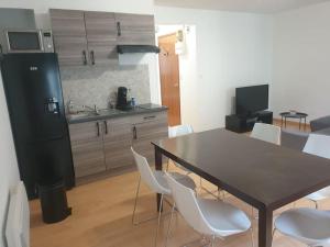 Appartements T2 confortable au coeur de Laval : photos des chambres