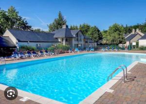 Maisons de vacances Maison au calme a l'interieur du golf de Ploemel, entre terre et mer : photos des chambres