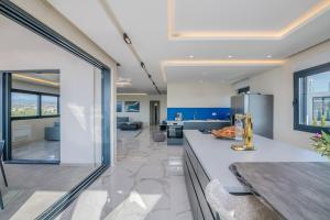 Malipe Penthouse with Sea View