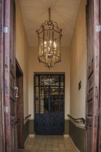 Grand Casa Naranjos, Hospedaje Alteño