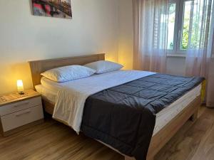 Apartment Slavica - 3hvězdičkové hotely ve městě Senj