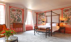 B&B / Chambres d'hotes Chateau de la Huberdiere : photos des chambres