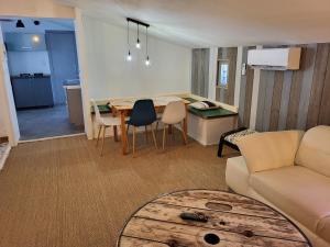 Appartements Appartement au 2eme etage terrasse 30m2 : photos des chambres