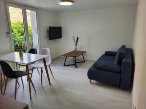 Appartement au RDC dune charmante maison