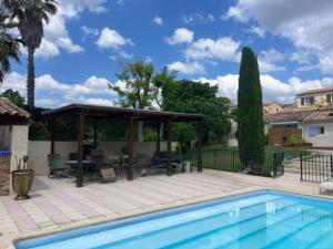 Maisons de vacances Bastide provencale Allauch 150m2 piscine : photos des chambres