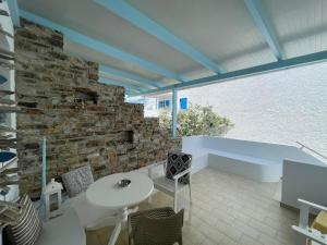 Yannis Maria Rooms