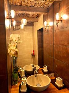 Apartment in the centre with free gated parking