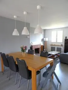 Agréable maison au calme à 5min de Pau - Ousse