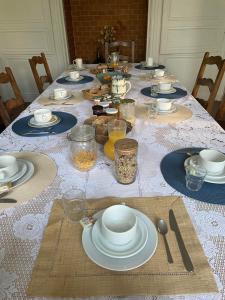 LEscapade Place Voltaire