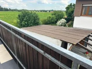 GreenLeaf Walhalla-Apartment - Highspeed WLAN - Netflix - Südbalkon - تيغيرنهايم