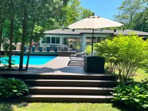 Stunning Modern Beach House with Swimming Pool and Spectacular Sunsets - Мідленд