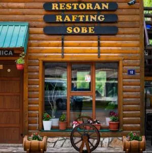 Rafting Blue River Tara - 福查