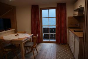 One-Bedroom Apartment room in Gästehaus Obererlacher
