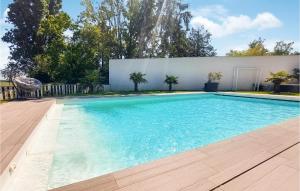 Maisons de vacances Stunning Home In Pierre-leve With Outdoor Swimming Pool, Heated Swimming Pool And 5 Bedrooms : photos des chambres