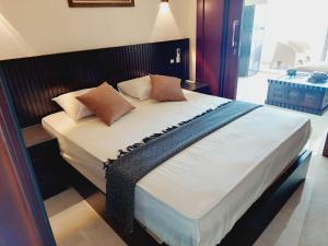 شاليه سي فيو بورتو مارينا - Porto Marina Sea View