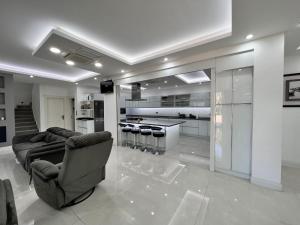 Luxury 7-Bed Villa with Pool and Jacuzzi Fethiye