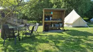 Route 47 Glamping Bell Tents - Cross Hands