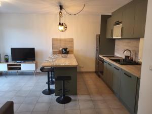 Appartements RESIDENCE LE DOMAINE DE MARTHIAS : photos des chambres