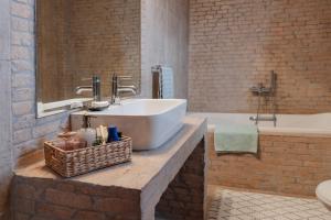 The Serenity Stone Lodge