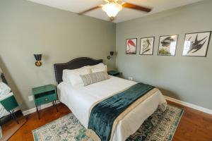 Centrally Located 2BR Overton Square Unit 1 Fast WiFi Free Parking Yes Pets