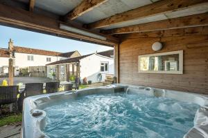 The Farmhouse with two hot tubs