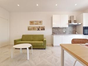 Colombo 477 Auditorium