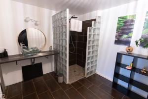 Big Villa with Private Pool & Magnificent view in Village center