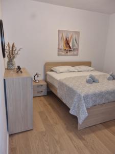 Apartment Roko (10m from the beach)