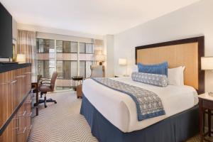 Superior King Room room in The Westshore Grand A Tribute Portfolio Hotel Tampa