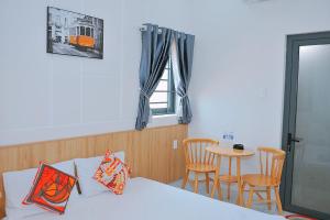 Khách Sạn Toàn Yến - Nhơn Lý