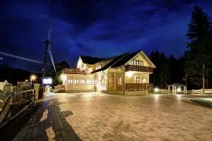 Noclegi Styrnol & SPA - 扎沃亚