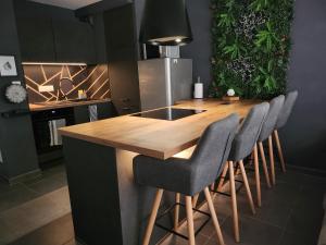 Proche Avignon centre, jardin & climatisation 4pers - 3-star hotels in Avignon