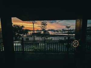 Cool Breeze Authentic Hotel Labuan Bajo Komodo