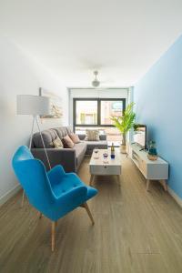 Breton 17- Apartamentos con piscina climatizada en Alicante centro