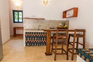 Pingwe Beach Apartments