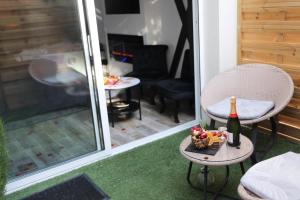 Appartements Loft and Studio and Love Room : Suite avec Jacuzzi - Non remboursable