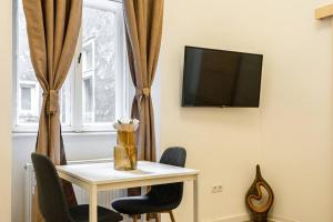 Venus Apartments - Keleti III