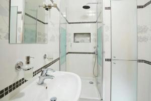 Petra Doroshenka19 street