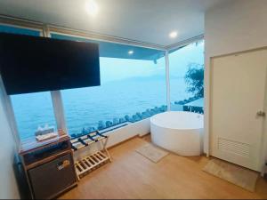 Amanda อามันดา