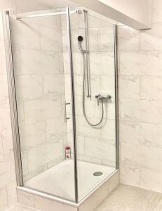 Green Sun - a cozy apartment close to the airport