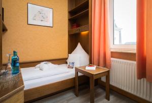 Small Single Room with courtyard view room in Nordsee Hotel Borkum