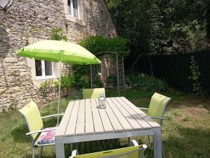 Maisons de vacances Gites Perigord Rocamadour Sarlat Gourdon naturiste de juin a sept : photos des chambres