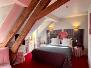 Hotels Hotel Le France : Chambre Familiale