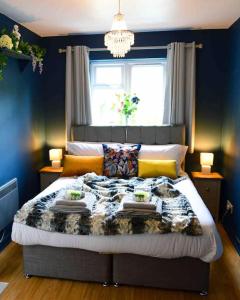 1 Bedroom Garden Apartment - Contractor ,Crew, Family