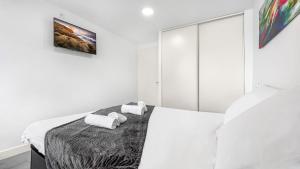 Appartements HOMEY COLOR - Proche centre/Parking/Wifi & Netflix : photos des chambres