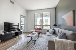 Sunnyvale 1br w gym bbq lounge nr park SFO-1413