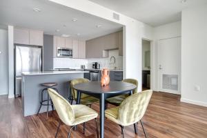 Long Beach 2BR w WD Gym Pool nr Ocean Blvd LAX-850