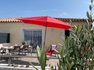 Maisons de vacances Val des Bruyeres - gite 15mn Pezenas avec terrasse et cour close - Parking privatif securise - Wifi gratuit : photos des chambres